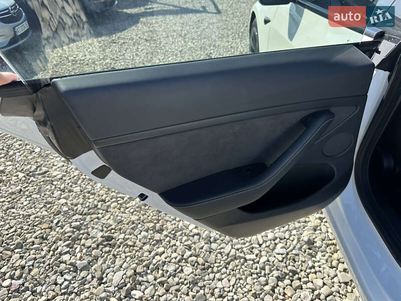 Седан Tesla Model 3 2022 в Ивано-Франковске фото 18 Седан Tesla Model 3 2022 в Ивано-Франковске
