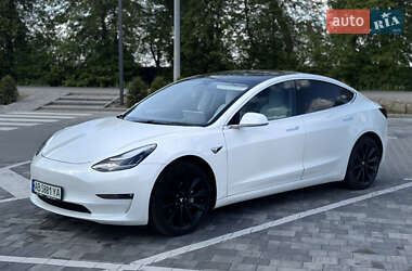 Седан Tesla Model 3 2019 в Виннице