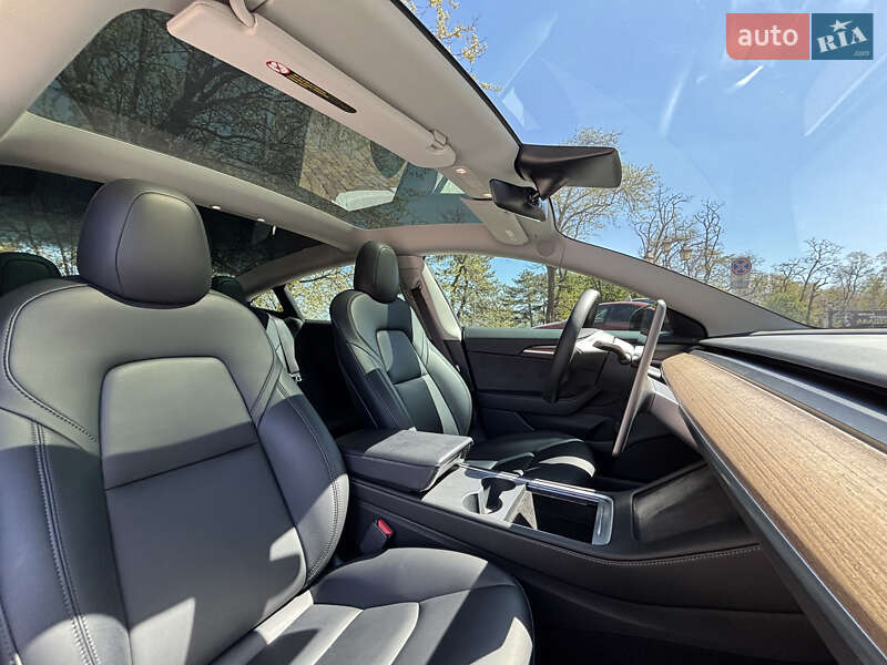 Седан Tesla Model 3 2022 в Одесі фото 9 Седан Tesla Model 3 2022 в Одесі