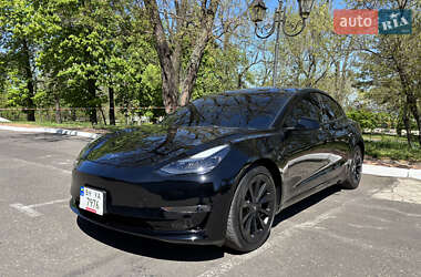 Седан Tesla Model 3 2022 в Одессе