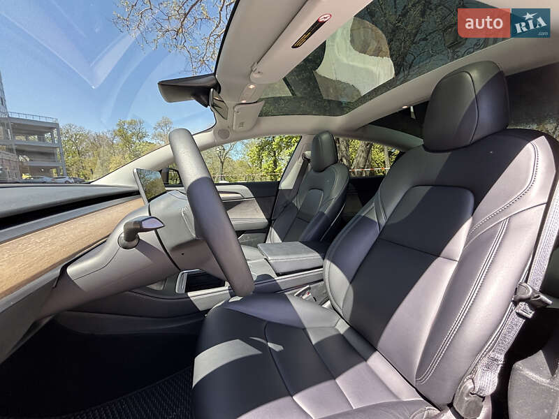 Седан Tesla Model 3 2022 в Одесі фото 22 Седан Tesla Model 3 2022 в Одесі