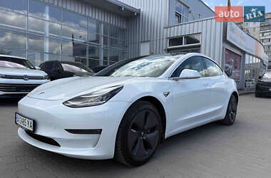 Tesla Model 3 2020 Tesla Model 3 2020