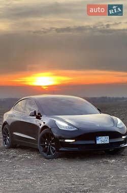 Tesla Model 3 2019