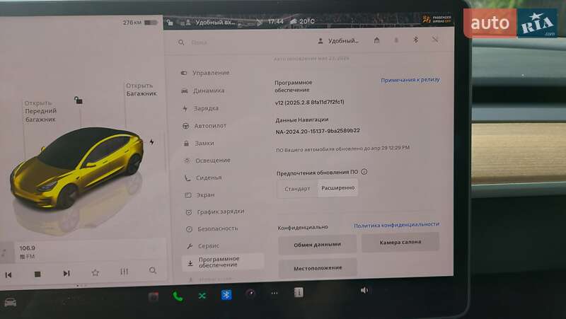 Седан Tesla Model 3 2022 в Луцке