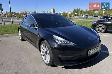 Седан Tesla Model 3 2019 в Виннице