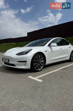 Седан Tesla Model 3 2018 в Тернополе