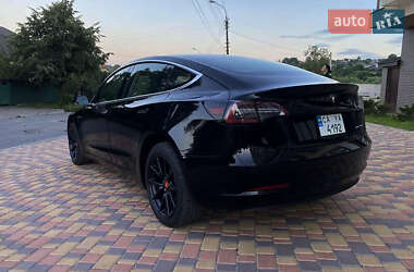 Седан Tesla Model 3 2018 в 