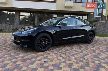 Седан Tesla Model 3 2018 в 