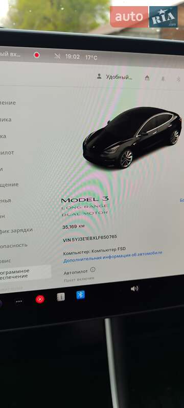 Седан Tesla Model 3 2019 в Коломиї