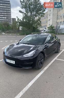 Седан Tesla Model 3 2019 в Ивано-Франковске