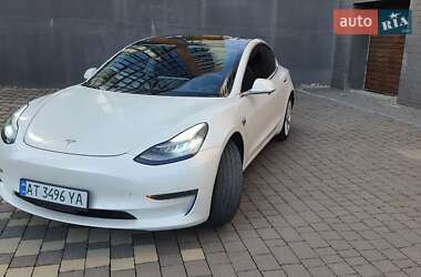 Седан Tesla Model 3 2019 в 
