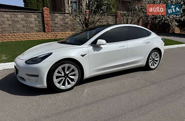 Седан Tesla Model 3 2020 в Рівному