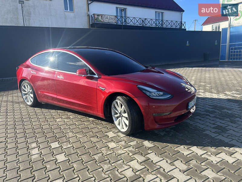 Седан Tesla Model 3 2017 в Каменец-Подольском