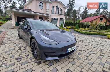 Седан Tesla Model 3 2022 в Києві