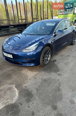 Седан Tesla Model 3 2018 в 