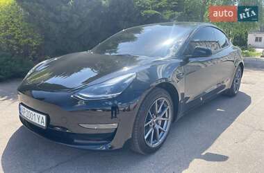 Седан Tesla Model 3 2023 в Запорожье
