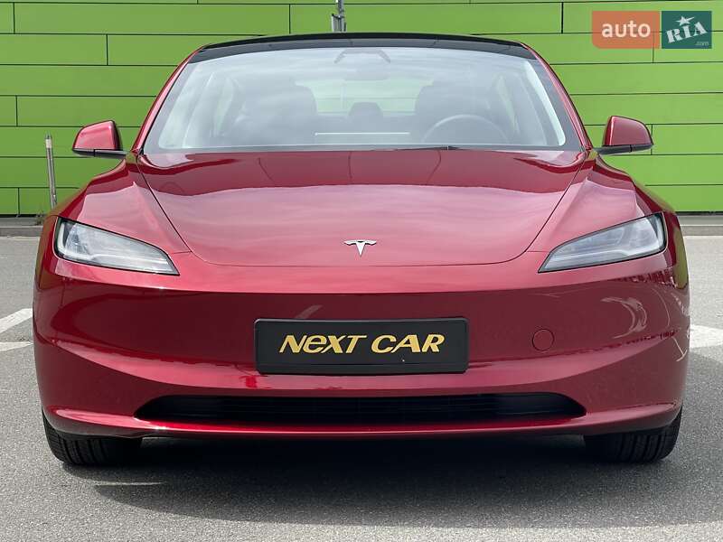 Внедорожник / Кроссовер Tesla Model 3 2024 в Киеве