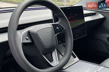 Внедорожник / Кроссовер Tesla Model 3 2024 в 