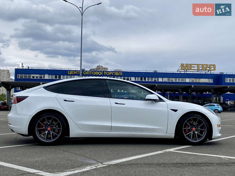 Седан Tesla Model 3 2021 в Киеве фото 6 Седан Tesla Model 3 2021 в Киеве