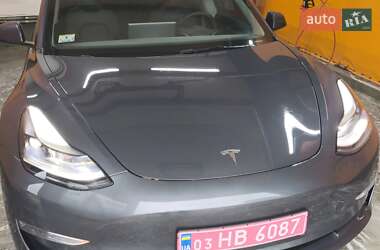 Седан Tesla Model 3 2023 в Харькове