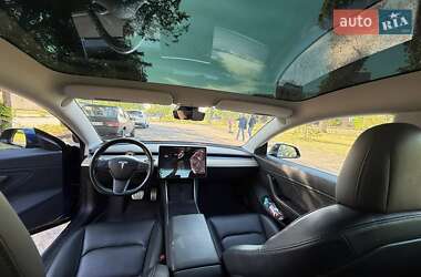 Седан Tesla Model 3 2018 в Кременчуге