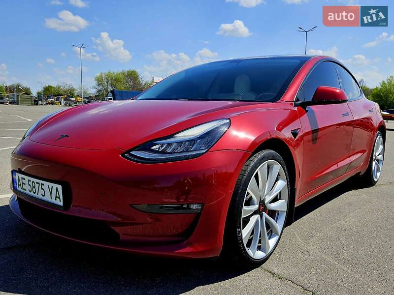 Tesla Model 3 2018