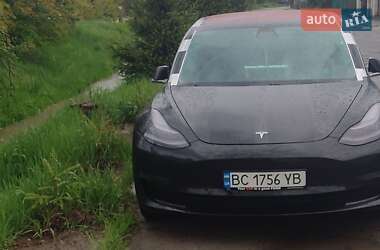 Седан Tesla Model 3 2018 в 