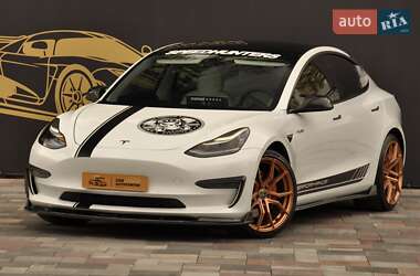 Tesla Model 3 2019 Tesla Model 3 2019