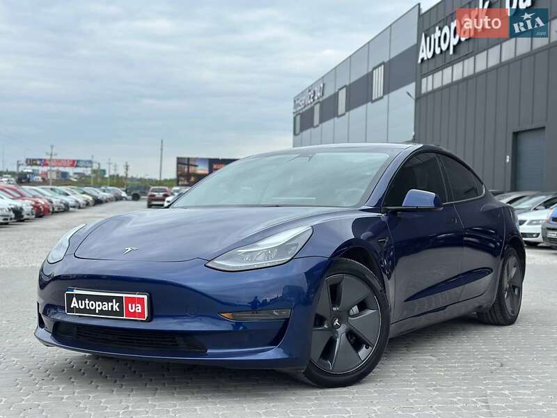 Tesla Model 3 2023