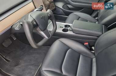 Седан Tesla Model 3 2021 в 