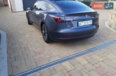 Седан Tesla Model 3 2020 в 