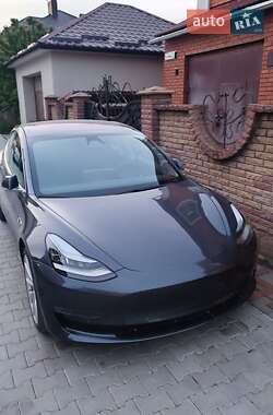 Tesla Model 3 2018