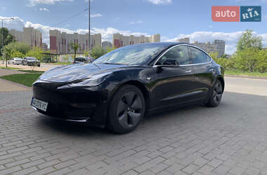 Tesla Model 3 2019