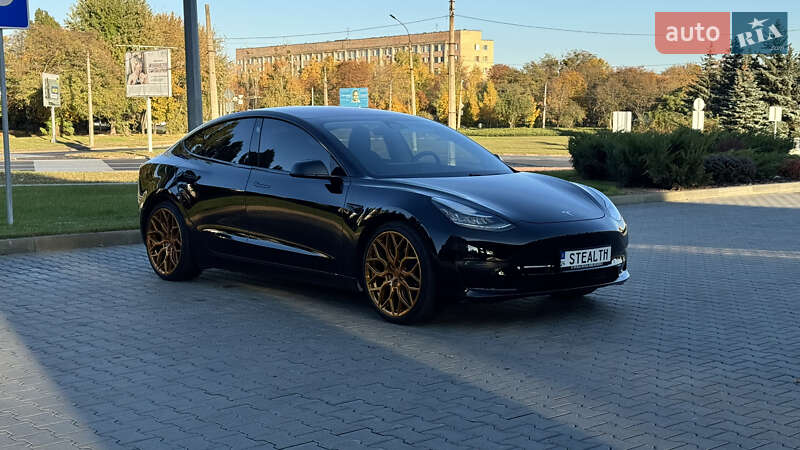 Седан Tesla Model 3 2018 в Черкассах фото 7 Седан Tesla Model 3 2018 в Черкассах