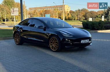 Седан Tesla Model 3 2018 в 