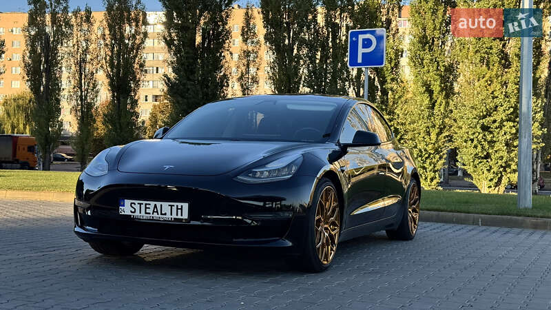 Седан Tesla Model 3 2018 в Черкассах фото 5 Седан Tesla Model 3 2018 в Черкассах