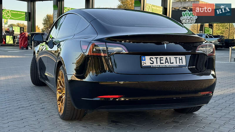 Седан Tesla Model 3 2018 в Черкассах фото 14 Седан Tesla Model 3 2018 в Черкассах