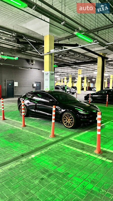 Седан Tesla Model 3 2018 в Черкассах фото 57 Седан Tesla Model 3 2018 в Черкассах