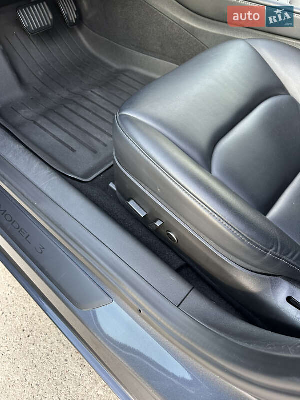 Седан Tesla Model 3 2023 в Коростені фото 20 Седан Tesla Model 3 2023 в Коростені