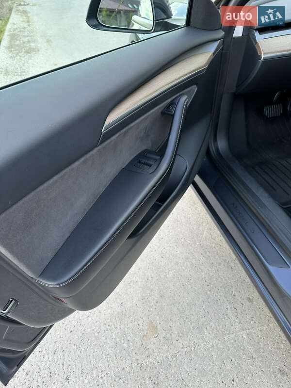 Седан Tesla Model 3 2023 в Коростені фото 25 Седан Tesla Model 3 2023 в Коростені
