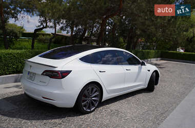 Седан Tesla Model 3 2018 в 
