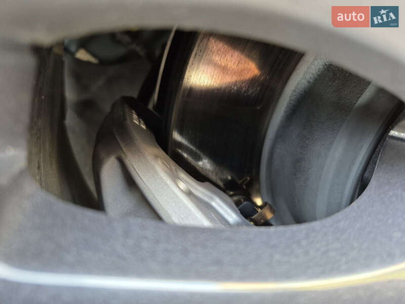 Седан Tesla Model 3 2019 в Александрие