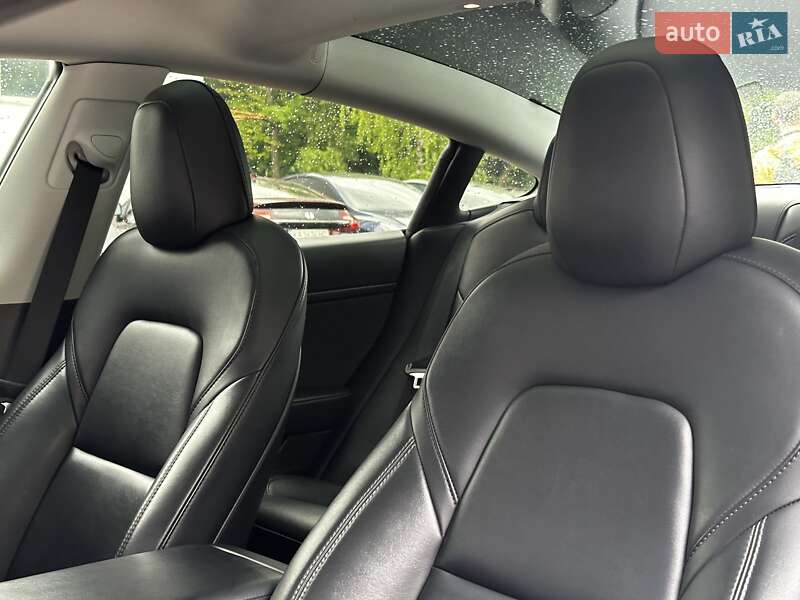 Седан Tesla Model 3 2022 в Киеве фото 14 Седан Tesla Model 3 2022 в Киеве