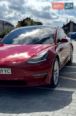 Седан Tesla Model 3 2018 в 