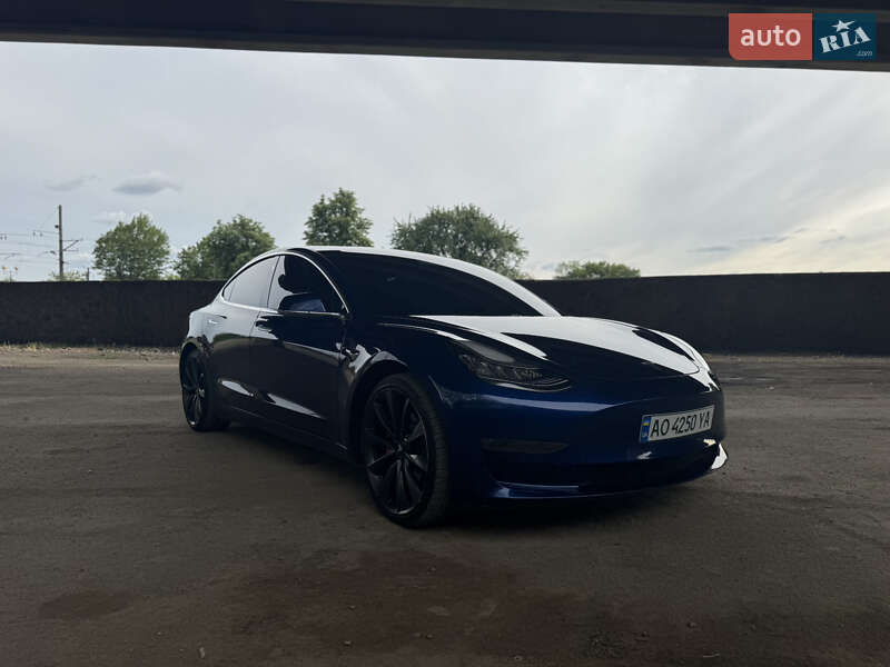 Седан Tesla Model 3 2020 в Ужгороде фото 3 Седан Tesla Model 3 2020 в Ужгороде