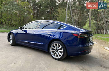 Седан Tesla Model 3 2018 в 