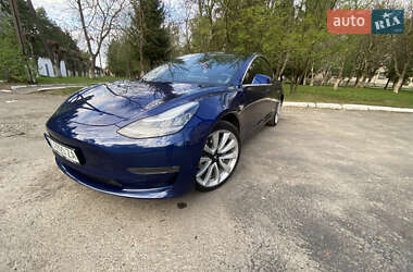 Седан Tesla Model 3 2018 в 