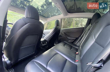 Седан Tesla Model 3 2018 в 