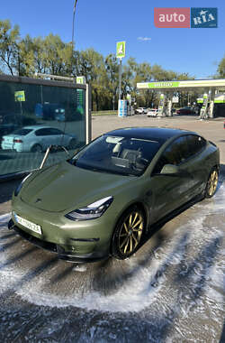 Tesla Model 3 2019 Tesla Model 3 2019