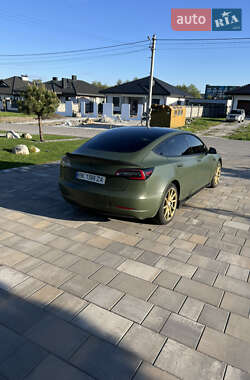 Седан Tesla Model 3 2019 в 